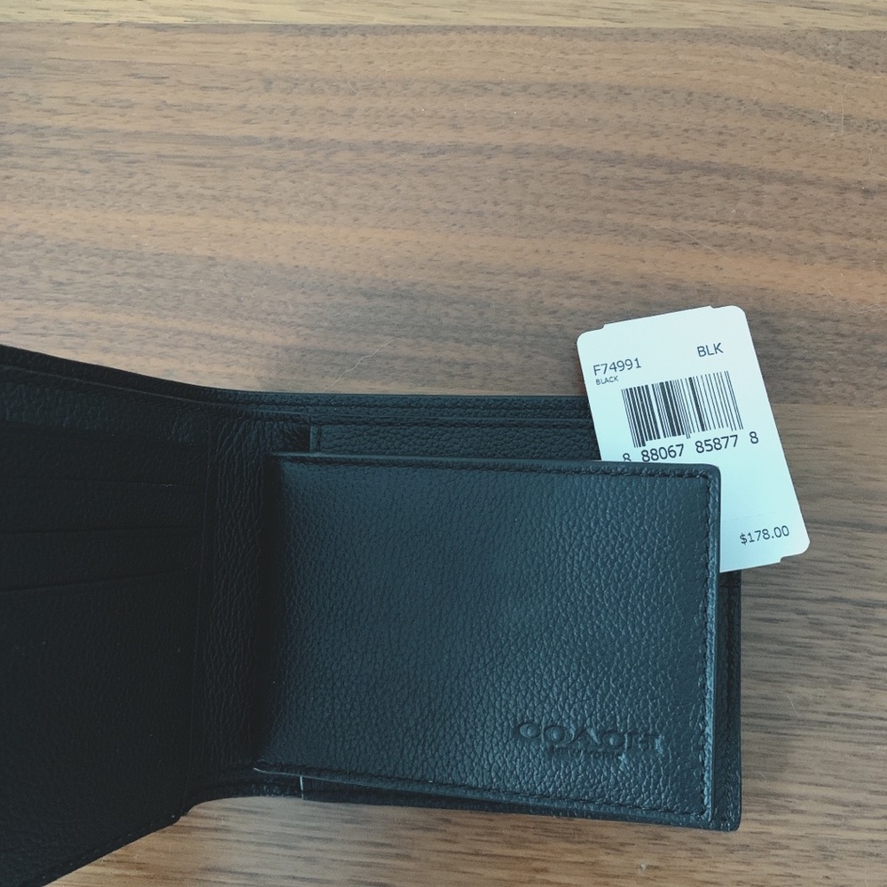 Authentic coach men’s wallet